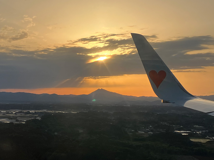「黄昏時の筑波山」 川上麻奈様